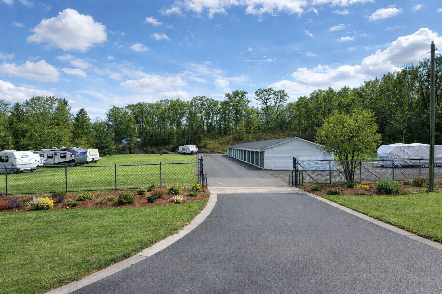 Lupton Stor-Mor Self-Storage Facility